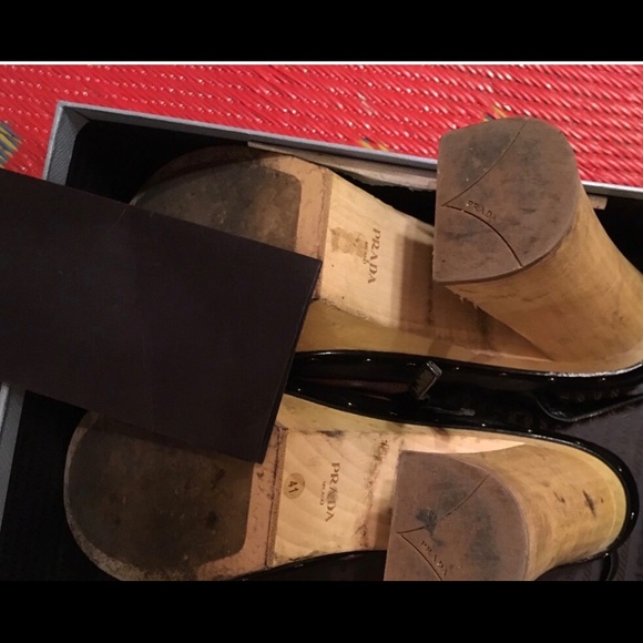 The Coolest Prada Platforms. Patched leather/ HOT - Picture 3 of 5